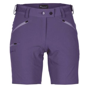 Szorty damskie Pinewood Abisko Light Stretch. Fioletowe szorty PINEWOOD, bez wzorów, sportowe. Za 338,50 zł.