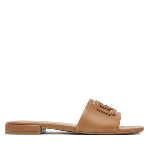 Klapki Guess. Brązowe klapki Guess, z aplikacjami, bez obcasa. Za 309,99 zł.