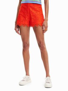 Desigual Szorty materiałowe Preston 23SWPW04 Pomarańczowy Regular Fit. Brązowe szorty Desigual, bez wzorów, z materiału. Za 489,99 zł.