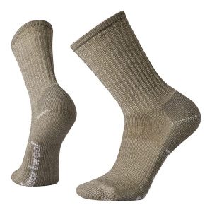 Skarpety trekkingowe Smartwool Hike Classic Edition Light Cushion Crew. Brązowe skarpetki Smartwool, bez wzorów. Za 85,99 zł.