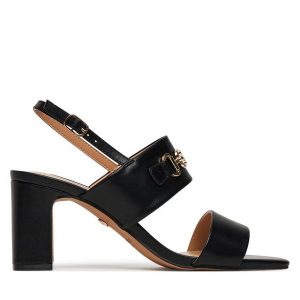 Sandały Nine West. Czarne sandały Nine West, bez wzorów, bez obcasa, na słupku, bez zapięcia. Za 183,99 zł.