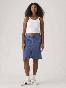 Levi's Spódnica dżinsowa w kolorze niebieskim rozmiar: W27. Niebieskie spódnice Levi's®, na co dzień, s, z aplikacjami, klasyczne, midi. Za 114,98 zł.