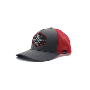 Czapka Trucker - 5 Paneli / Z recyklingu / Jeden rozmiar (Szary/Czerwony). Czerwone czapki SURF MONKEY, z aplikacjami, z bawełny. Za 135,96 zł.