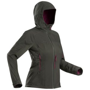 Kurtka turystyczna damska MT900 Softshell. Zielone kurtki FORCLAZ, s, bez wzorów, z materiału, bez kaptura. Za 349,99 zł.