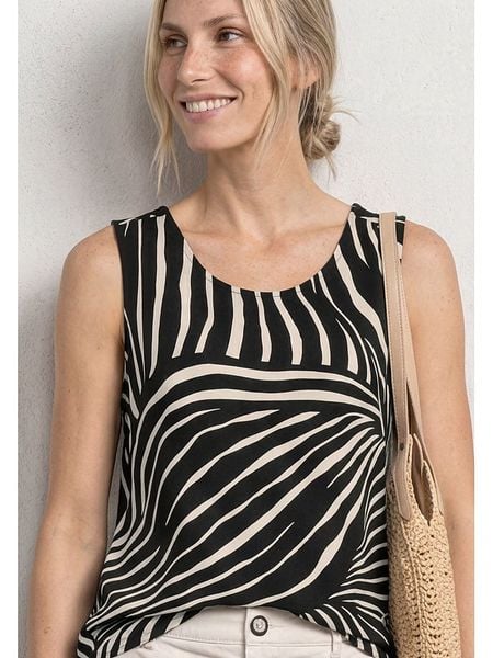 Street One Top w kolorze czarnym rozmiar: 40. Czarne topy Street One, bez wzorów, street, bez kołnierzyka, bez ramiączek. Za 82,95 zł.