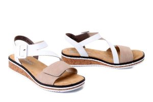 RIEKER V3660-60 beige combination, sandały damskie. Brązowe sandały Rieker, bez wzorów, bez obcasa, bez zapięcia. Za 299,90 zł.