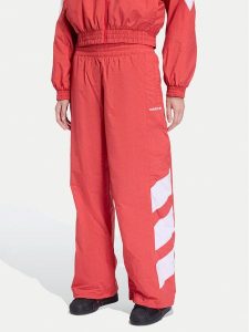 Adidas Spodnie dresowe Blocked Washed KD8791 Czerwony Loose Fit. Czerwone spodnie dresowe ADIDAS, l, bez wzorów, z dresówki. Za 349,99 zł.
