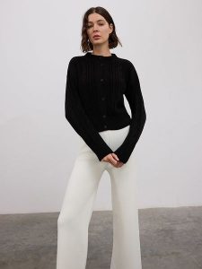 BGN Kardigan w kolorze czarnym rozmiar: 40. Czarne kardigany BGN, z wełny. Za 148,26 zł.