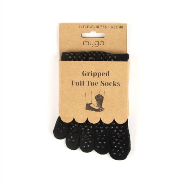 Antypoślizgowe skarpetki z palcami do jogi myga Yoga Toe Socks. Czarne skarpetki MYGA, bez wzorów. Za 49,99 zł.