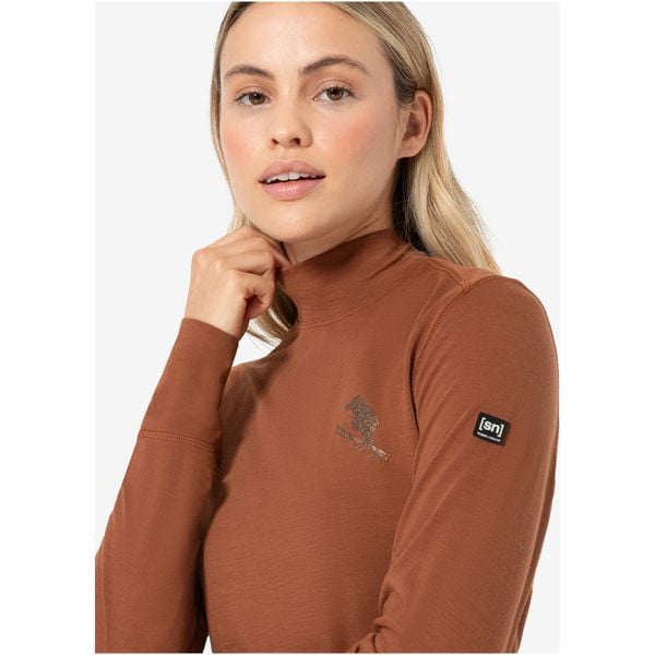 Koszulka termoaktywna z długim rękawem i półgolfem damska SUPER.NATURAL. Brązowe koszule nocne super.natural, bez wzorów, bez ramiączek. W wyprzedaży za 244,99 zł.