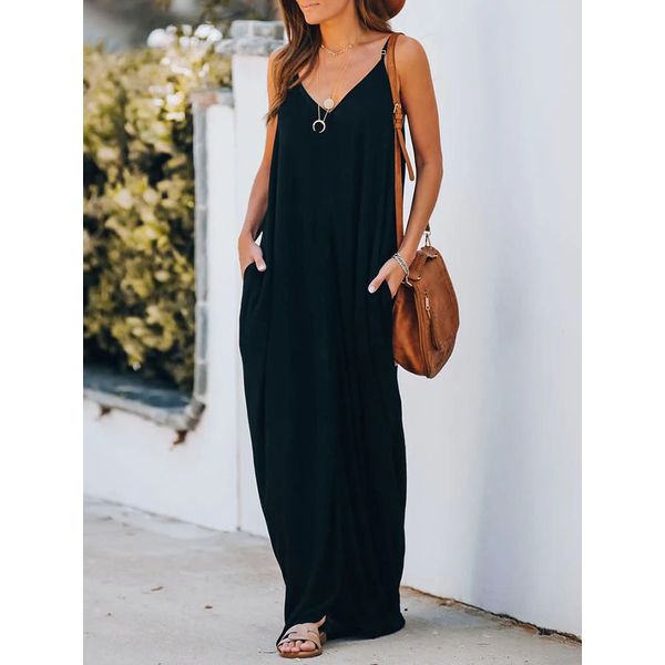 Milan Kiss Sukienka w kolorze czarnym rozmiar: M. Czarne sukienki Milan Kiss, m, bez wzorów, bez kołnierzyka, bez ramiączek, maxi. Za 145,26 zł.