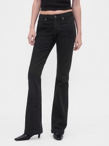 GAP Dżinsy - Skinny fit - w kolorze czarnym rozmiar: W33. Czarne jeansy GAP, bez wzorów. Za 153,71 zł.