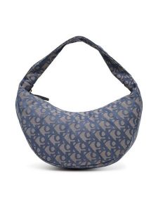 Calvin Klein Torebka Ckj Monogram Pinched Medium Shou LV04F3206G Niebieski. Niebieskie torebki klasyczne Calvin Klein, bez wzorów, z materiału, bez dodatków. Za 309,99 zł.