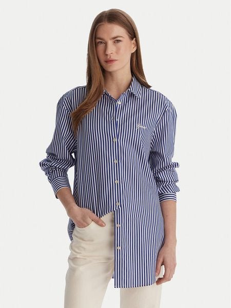Guess Koszula W6GH39 W1849 Niebieski Relaxed Fit. Niebieskie koszule Guess, s, z aplikacjami, z bawełny, bez kołnierzyka, bez ramiączek. Za 234,99 zł.