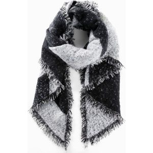 Szal XXL. Czarne szaliki bonprix, bez wzorów. Za 79,99 zł.