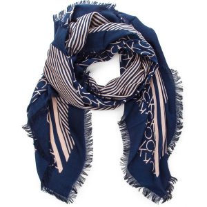 Chusta CALVIN KLEIN - Printed Ck Scarf K60K604704 448. Apaszki i chusty marki Calvin Klein. W wyprzedaży za 199,00 zł.