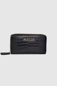 VALENTINO Duży czarny portfel Fire Re. Czarne portfele Valentino by Mario Valentino, bez wzorów, ze skóry ekologicznej. W wyprzedaży za 227,99 zł.