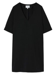 TATUUM Sukienka w kolorze czarnym rozmiar: XL. Czarne sukienki Tatuum, xl, bez wzorów, bez kołnierzyka, bez ramiączek, mini. Za 145,60 zł.