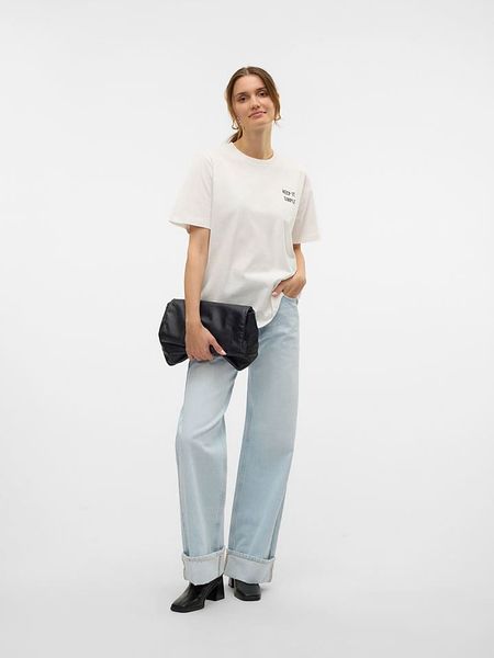 Vero Moda Koszulka w kolorze białym rozmiar: L. Białe bluzki Vero Moda, l, bez wzorów, z bawełny, bez kołnierzyka, bez ramiączek. Za 52,55 zł.
