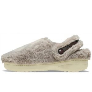 Klapki Crocs Classic Unfurgettable Clog Dorośli. Brązowe klapki Crocs, bez wzorów, z materiału, bez obcasa. Za 362,99 zł.
