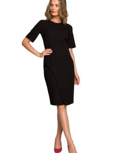 Stylove Sukienka w kolorze czarnym rozmiar: XXL. Czarne sukienki Stylove, na co dzień, xxl, bez wzorów, bez kołnierzyka, bez ramiączek, midi, proste. Za 158,10 zł.