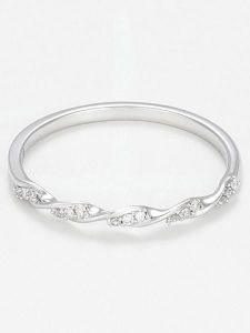 Maison héritage PARIS Złoty pierścionek "Eternelle Torsade" z diamentami rozmiar: 58. Szare pierścionki Maison héritage PARIS, z diamentem, złote. Za 1 239,99 zł.