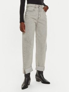 ViCOLO Jeansy DS0003 Szary Boyfriend Fit. Szare jeansy ViCOLO, bez wzorów, z bawełny. Za 319,99 zł.