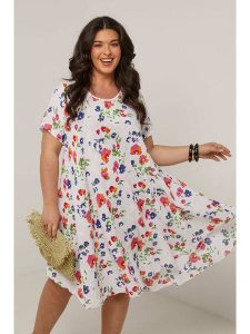 Curvy Lady Sukienka w kolorze białym rozmiar: 48/50. Białe sukienki Curvy Lady, bez wzorów, klasyczne, bez kołnierzyka, bez ramiączek, midi. Za 127,35 zł.