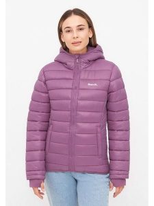 Bench Kurtka pikowana "Kara" w kolorze jagodowym rozmiar: 42. Różowe kurtki Bench, bez wzorów, bez kaptura. Za 260,99 zł.