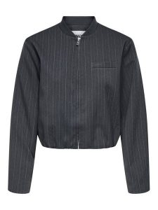 ONLY Kurtka przejściowa Aggie 15353558 Szary Regular Fit. Szare kurtki ONLY, bez wzorów, z syntetyku, bez kaptura. Za 229,99 zł.