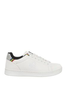 Benetton Sneakersy w kolorze białym rozmiar: 36. Białe trampki Benetton, bez wzorów, bez zapięcia. Za 153,71 zł.