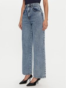 Rinascimento Jeansy CFC0119969003 Niebieski Regular Fit. Niebieskie jeansy Rinascimento, bez wzorów, z jeansu. Za 279,99 zł.