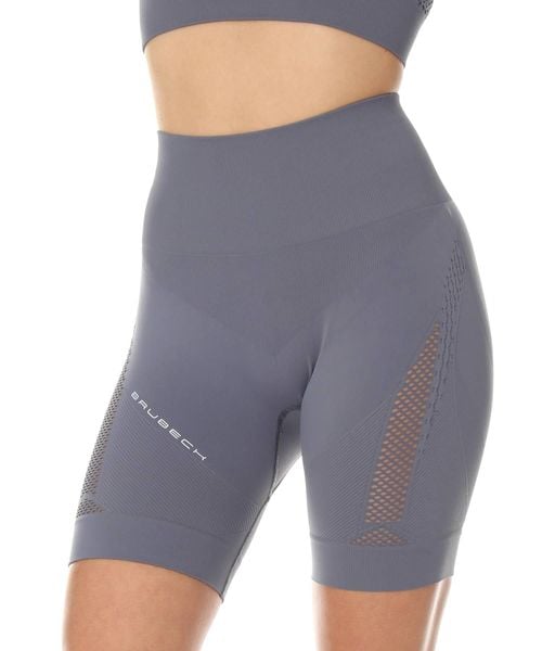 Legginsy damskie treningowe z któtką nogawką Brubeck GYM. Czarne legginsy Brubeck, bez wzorów, z dzianiny, z podwyższonym stanem, krótkie. Za 124,99 zł.