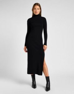 LEE DAMSKA SUKIENKA Dzianinowa KNITTED DRESS 112358303 LI81011656. Sukienki Lee, l, bez wzorów, z dzianiny, bez kołnierzyka, bez ramiączek. Za 229,99 zł.