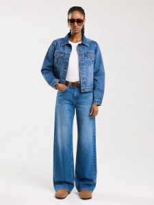 Kurtka damska jeansowa ciemnoniebieska Josephine 489. Niebieskie kurtki Big Star, l, bez wzorów, z denimu, bez kaptura. Za 399,99 zł.