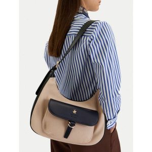 Torebka Beverly Hills Polo Club. Czarne torebki klasyczne Beverly Hills Polo Club, bez wzorów, bez dodatków. Za 229,99 zł.