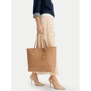 Torebka Nine West. Brązowe shopper bag Nine West, bez wzorów, bez dodatków. Za 299,99 zł.