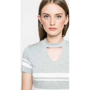 Only - Top Like. Szare t-shirty marki ONLY, z dzianiny, z krótkim rękawem. W wyprzedaży za 39,90 zł.