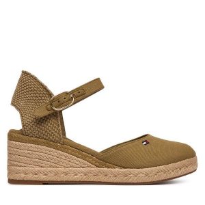 Espadryle Tommy Hilfiger. Brązowe espadryle TOMMY HILFIGER, bez wzorów, bez obcasa. Za 409,99 zł.