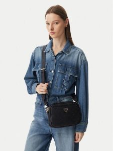 Guess Torebka Victtoria HWPG95 14140 Czarny. Czarne listonoszki Guess, z aplikacjami, ze skóry, bez dodatków. Za 435,99 zł.