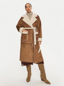 Dixie Kożuch K683K010A Brązowy Regular Fit. Brązowe płaszcze Dixie, l, bez wzorów, z syntetyku, bez kaptura. Za 979,00 zł.