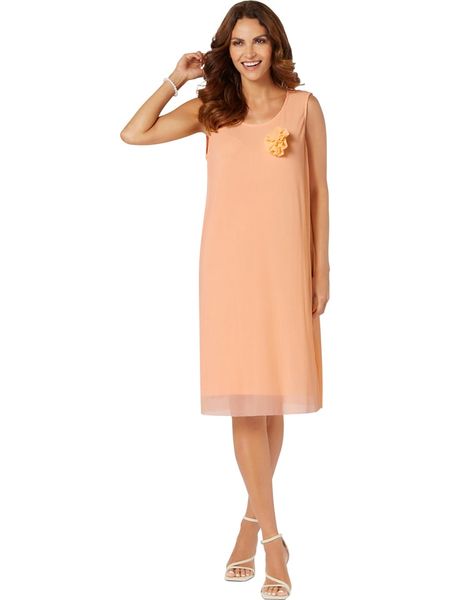 WITT WEIDEN Sukienka w kolorze pomarańczowym rozmiar: 42. Pomarańczowe sukienki WITT WEIDEN, na co dzień, z aplikacjami, bez kołnierzyka, bez ramiączek, midi, proste. Za 65,85 zł.