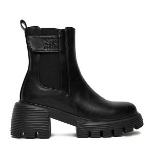 Botki Nine West. Czarne botki Nine West, bez wzorów, bez obcasa, na słupku, bez zapięcia. Za 279,99 zł.