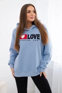 Bluza bawełniana ocieplana z kapturem Love niebieska. Niebieskie bluzy KESI, l, bez wzorów, z bawełny, z kapturem. Za 271,84 zł.