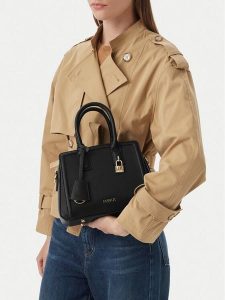 MEXX Torebka EO-MEXX-S-015-10 Czarny. Czarne kuferki Mexx, bez wzorów, ze skóry, bez dodatków. Za 299,99 zł.