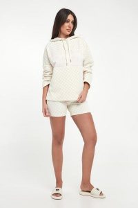 Szorty damskie z logo Taimy JOOP!. Szorty JOOP!, bez wzorów. Za 449,00 zł.