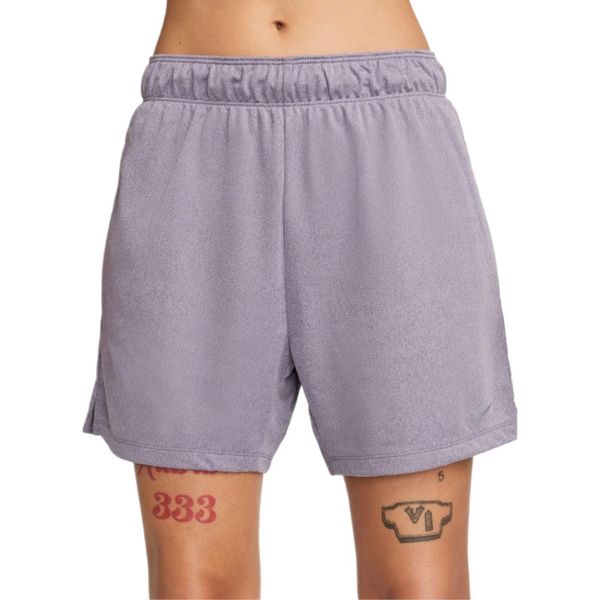 Odzież Nike. Fioletowa szorty Nike, bez wzorów. Za 136,99 zł.