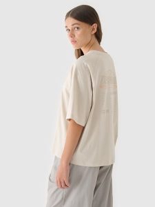 4F T-shirt oversize z nadrukiem damski - beżowy L. Brązowe t-shirty 4f, l, bez wzorów, z bawełny, bez kołnierzyka, bez ramiączek. W wyprzedaży za 29,99 zł.