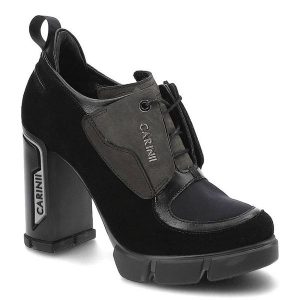 Czarne Półbuty Carinii Modne Skórzane Buty Damskie. Czarne półbuty Carinii, bez wzorów, ze skóry, bez obcasa, na obcasie, bez zapięcia. Za 385,00 zł.