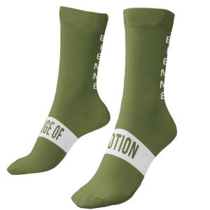 Letnie skarpetki rowerowe unisex Biemme. Białe skarpetki BIEMME, bez wzorów. Za 56,00 zł.